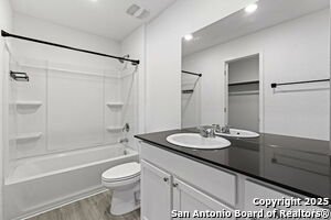 Building Photo - 9907 Jenny Grist