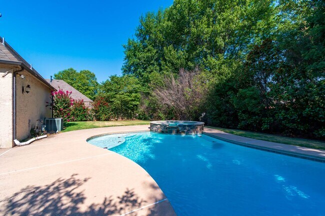 Building Photo - Rare lease opportunity in the exclusive ga...