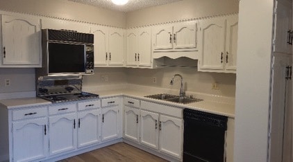 Building Photo - 146 Summerview Dr