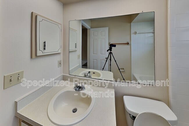 Building Photo - 32715 Blossom Ln