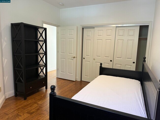 Building Photo - 50 Danville Oak Pl