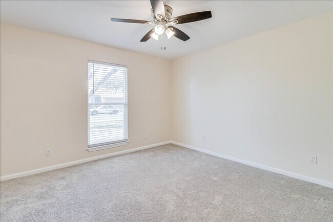 Building Photo - 7314 Ottawa Cir