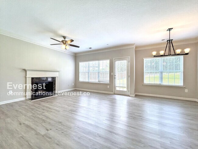 Building Photo - 1214 Bordeau Way