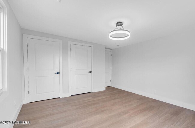 Building Photo - 23A Stoney Hill Rd