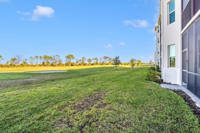 Building Photo - 12280 Wellen Golf St