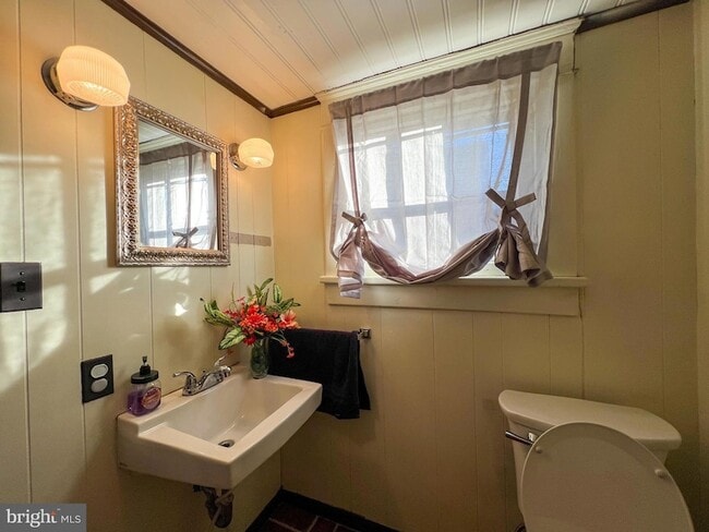 Building Photo - 314 West St