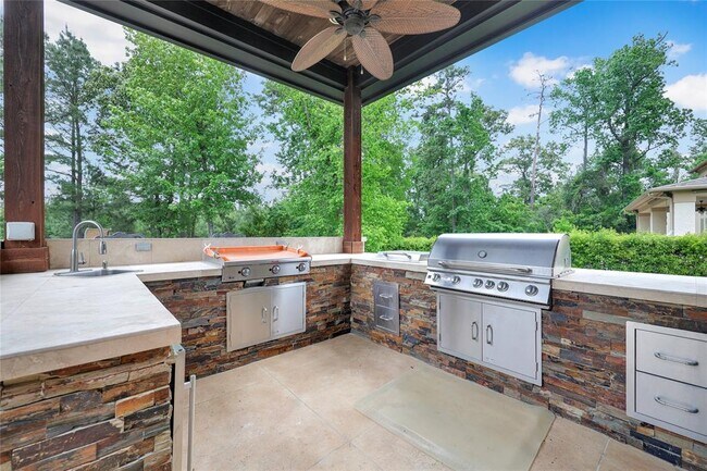 Building Photo - 5475 Harvest Oak Landing Dr