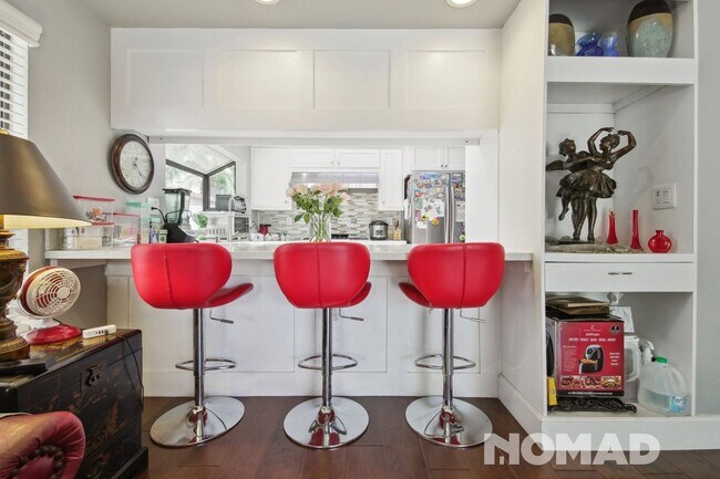 Building Photo - Your Ideal Family Home Awaits in Irvine's ...