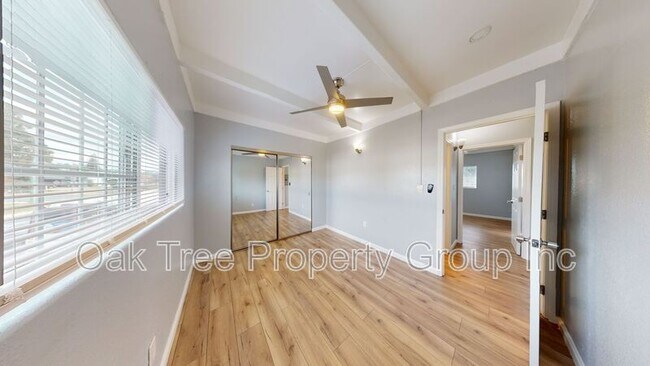 Building Photo - 7867 Bancroft Ave