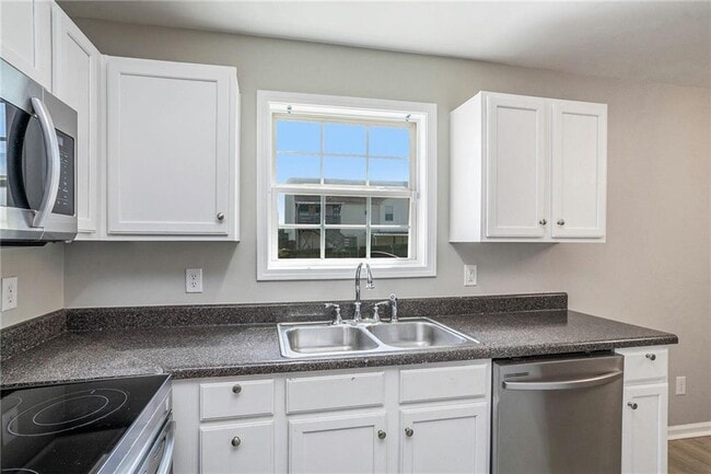 Building Photo - 6515 Snow Bird Ln