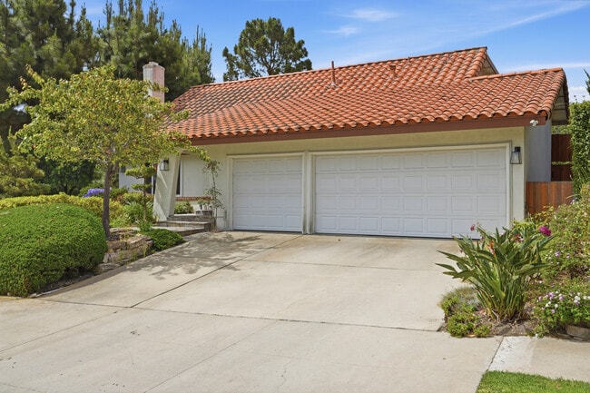 Building Photo - 28751 King Arthur Ct