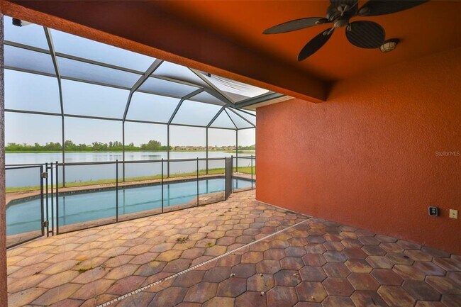 Building Photo - 813 Seminole Sky Dr