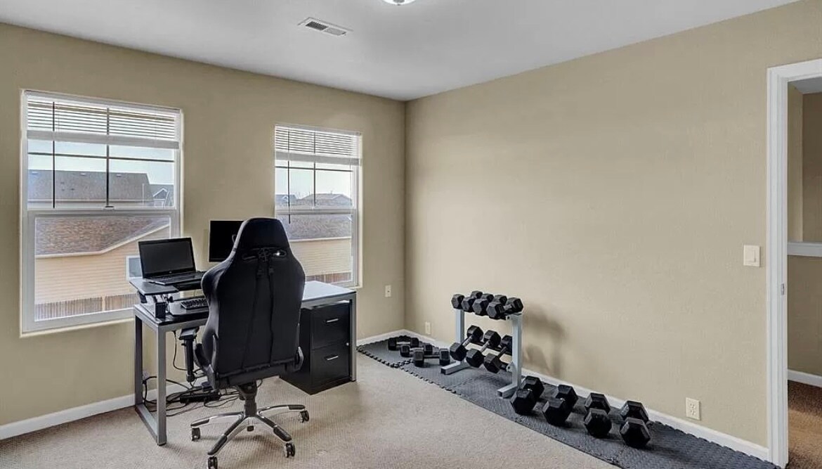 Building Photo - 11840 Bremen Pt