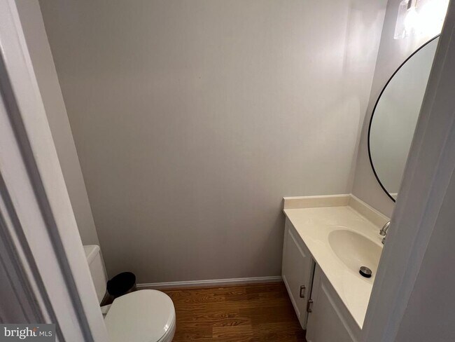 Building Photo - 7384 Jiri Woods Ct