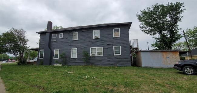 Primary Photo - 5004 E Side Ave