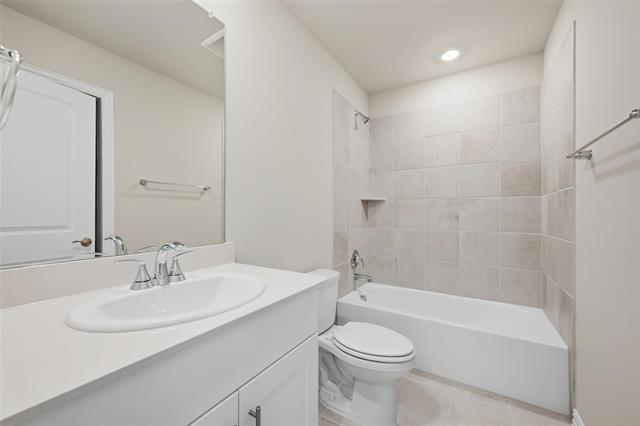 Building Photo - 2119 Dunbar Dr
