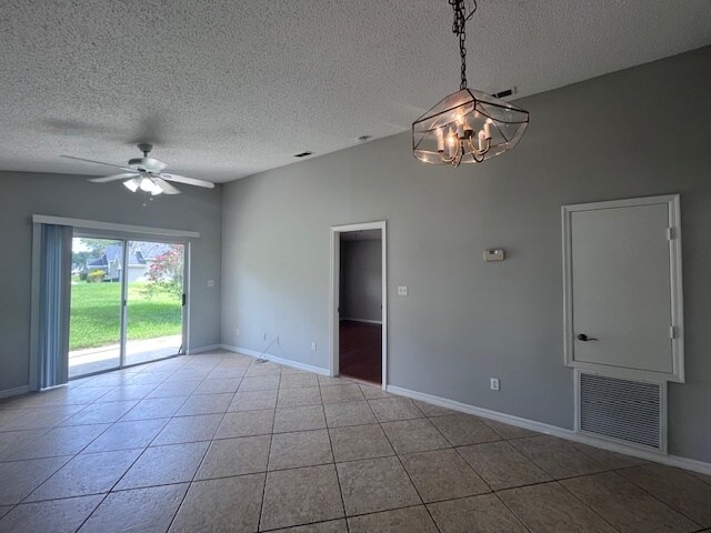 Building Photo - 9618 Rivers Bend Ct