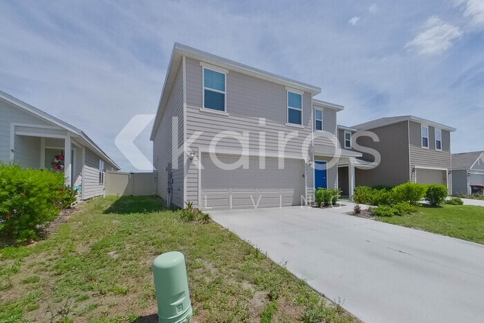 Building Photo - 8641 SW 43rd Ter