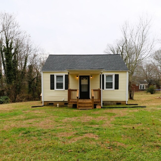 Primary Photo - 130 Court St