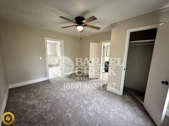 Building Photo - 2-Bed 1-Bath House