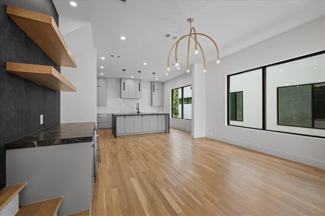 Building Photo - 4519 Weldon St
