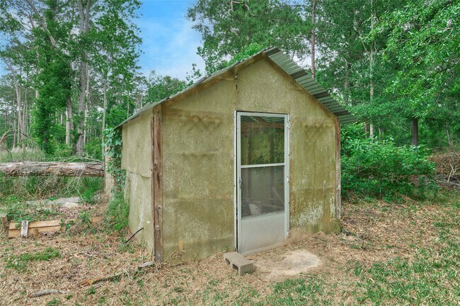 Building Photo - 18233 Country Pl Dr