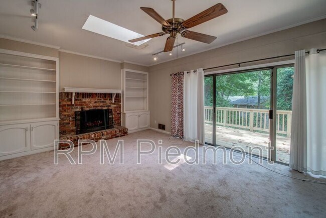 Building Photo - 2961 Shillingford Ct SE