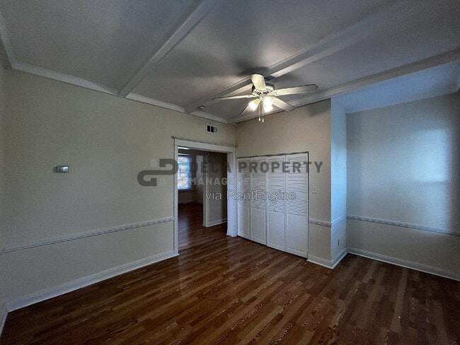Building Photo - 4957 McPherson Ave