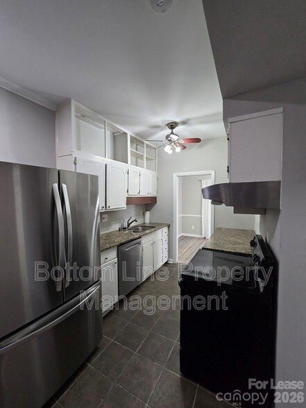 Building Photo - 5949 Quail Hollow Rd