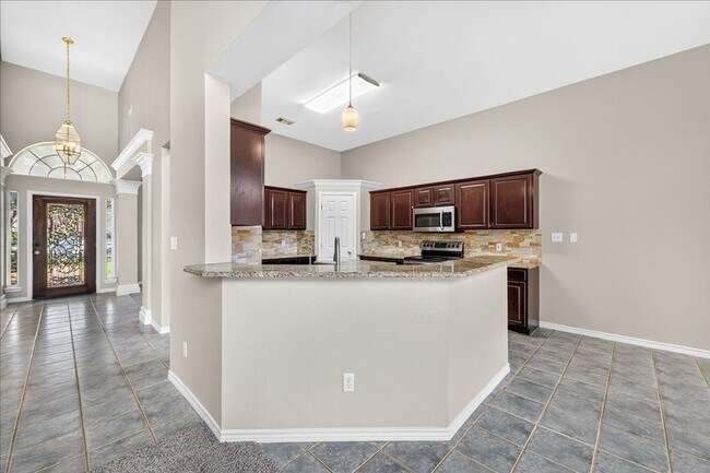 Building Photo - 7414 Lake Micala Dr