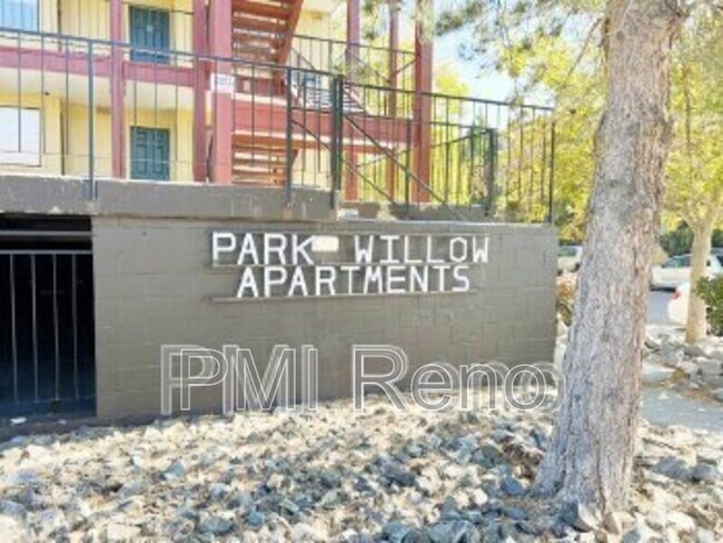 Primary Photo - 160 Park St