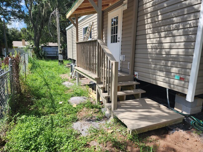 Building Photo - 3900 Nesrus Ln