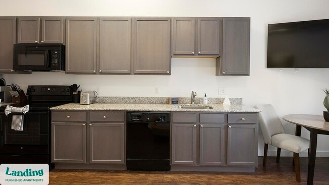 Primary Photo - 1903 E Marshall St