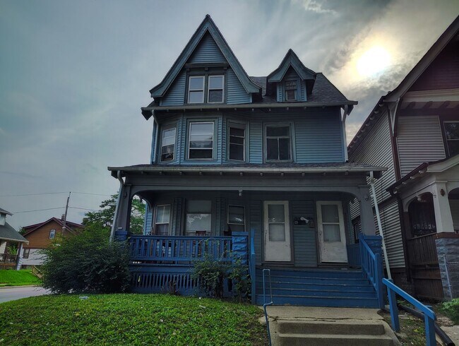 Building Photo - 2876 N 26th St