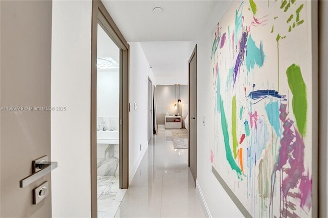 Building Photo - 19667 Turnberry Way