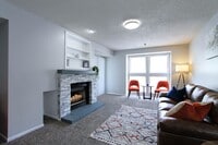 Building Photo - First floor convenience.  Ellis Pointe in ...