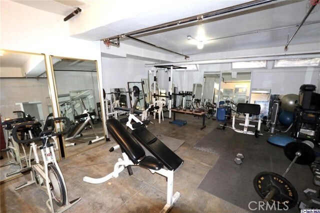 Building Photo - 2121 James M Wood Blvd