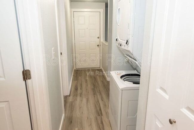 Building Photo - 3411 92nd St S