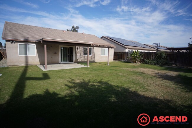 Building Photo - Beautiful Southwest Home!