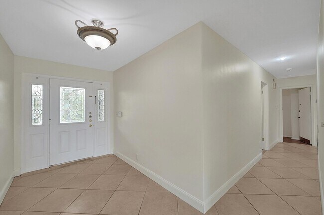 Building Photo - 4721 Sarazen Dr