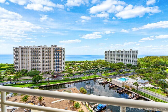 Building Photo - 4201 N Ocean Blvd