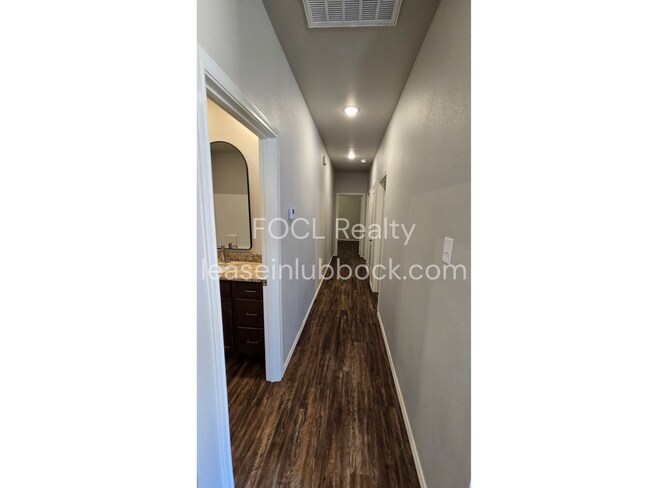 Building Photo - Modern, Open-concept in Frenship District