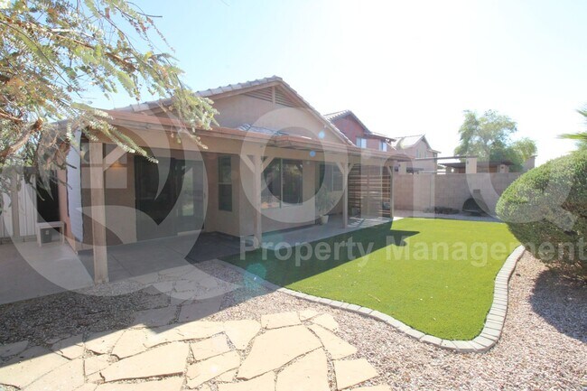 Building Photo - 15844 W Papago St