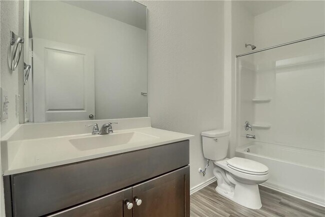 Building Photo - 7213 Tonka Ln