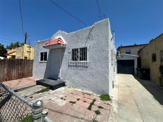 Primary Photo - 7822 Bell Ave