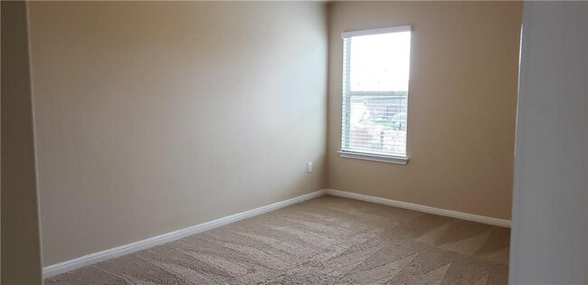 Building Photo - 16405 Pienza Dr