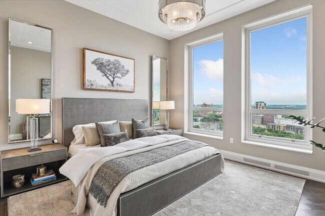 Building Photo - 1111 W River Pkwy