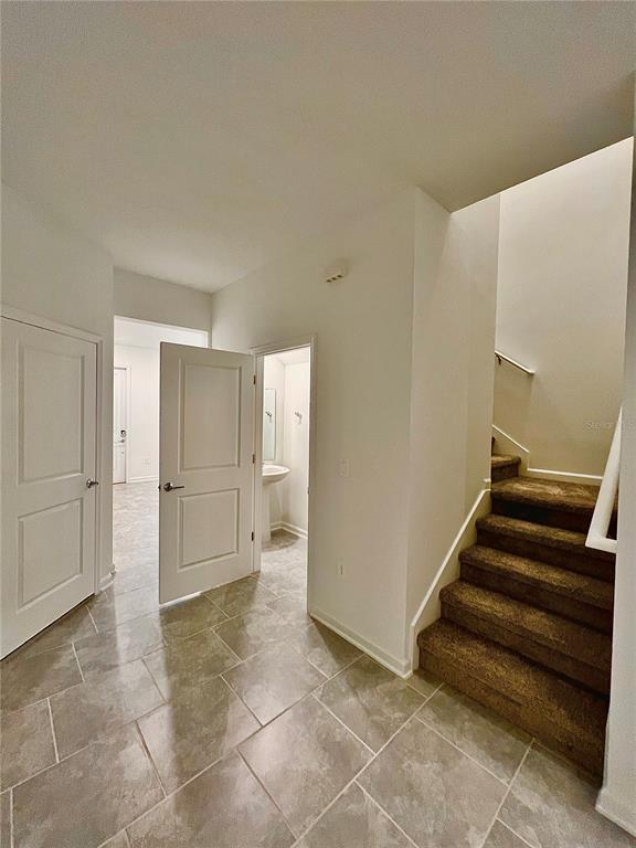 Building Photo - 7528 Stone Crk Trl