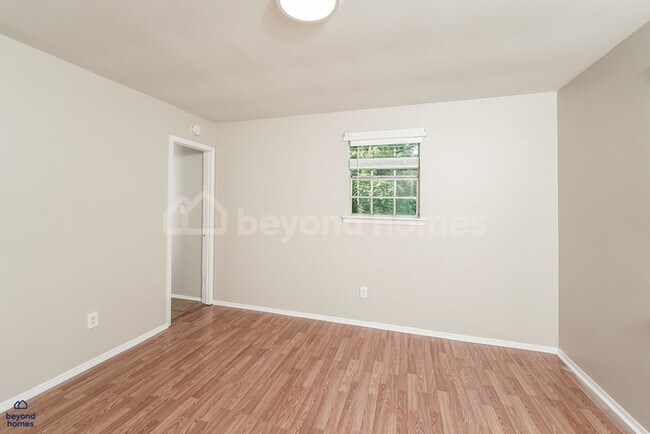 Building Photo - Charming 4-Bedroom, 2-Bath Home in Adamsville, AL – Now Available!