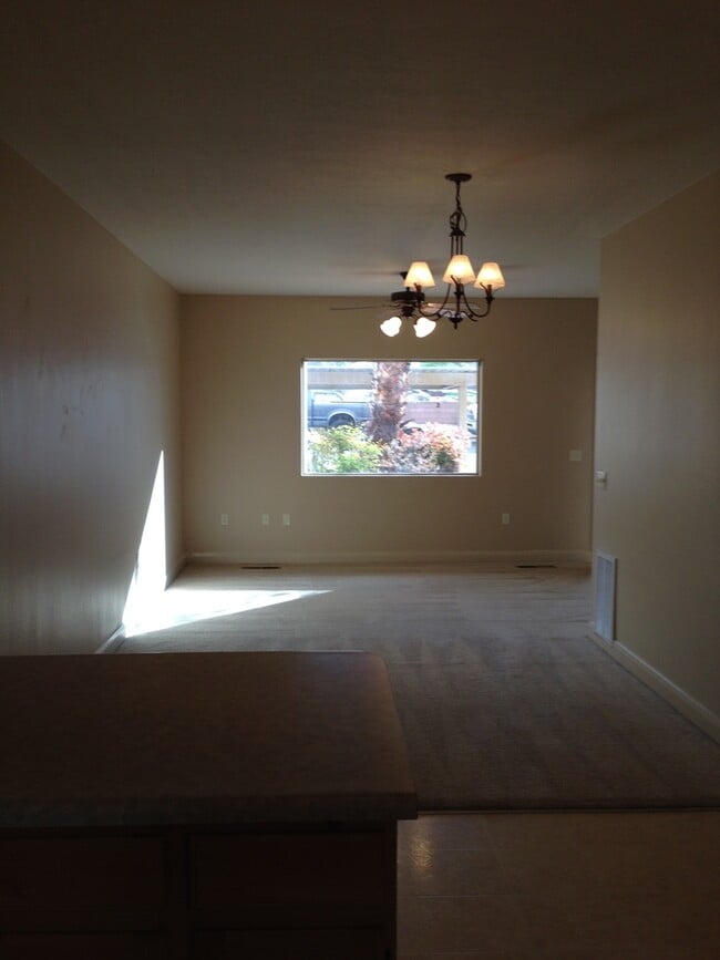Building Photo - Nice Apartment In Washington